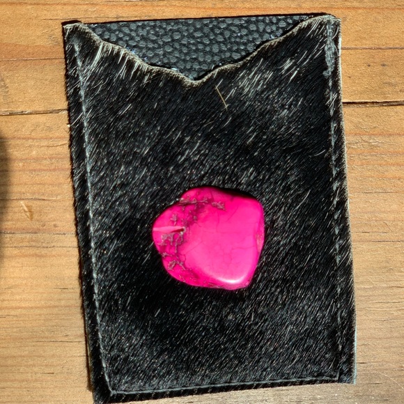 Cowhide Cellphone Card Caddy - Picture 8 of 8